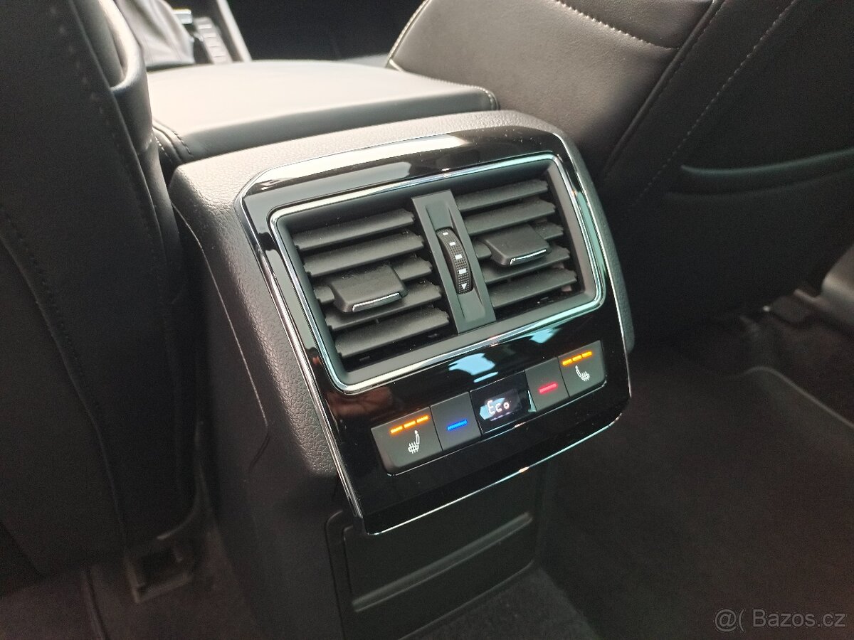 Škoda Superb 3 iV Combi TSI 160kW DSG L&K - záruka Autodraft - 10