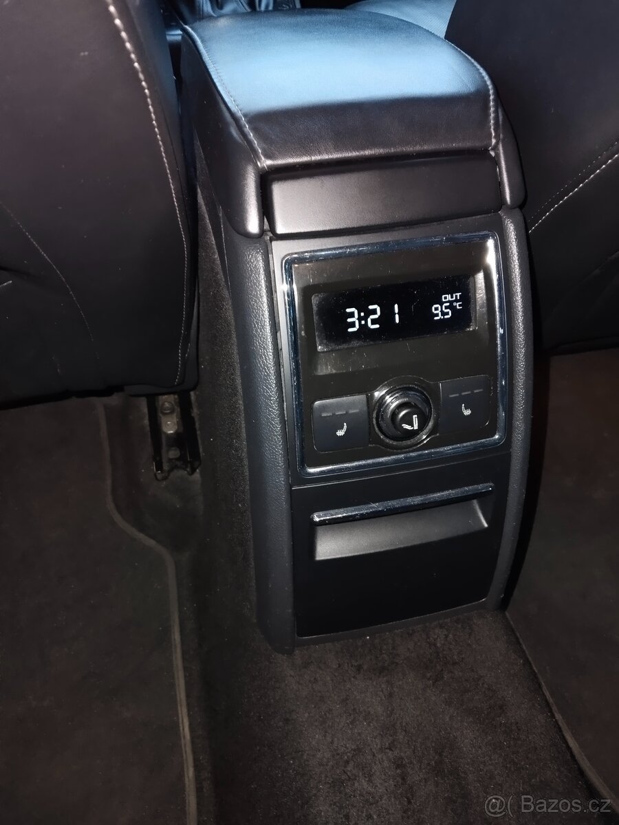 Superb 1.6 2012r.v. - 10