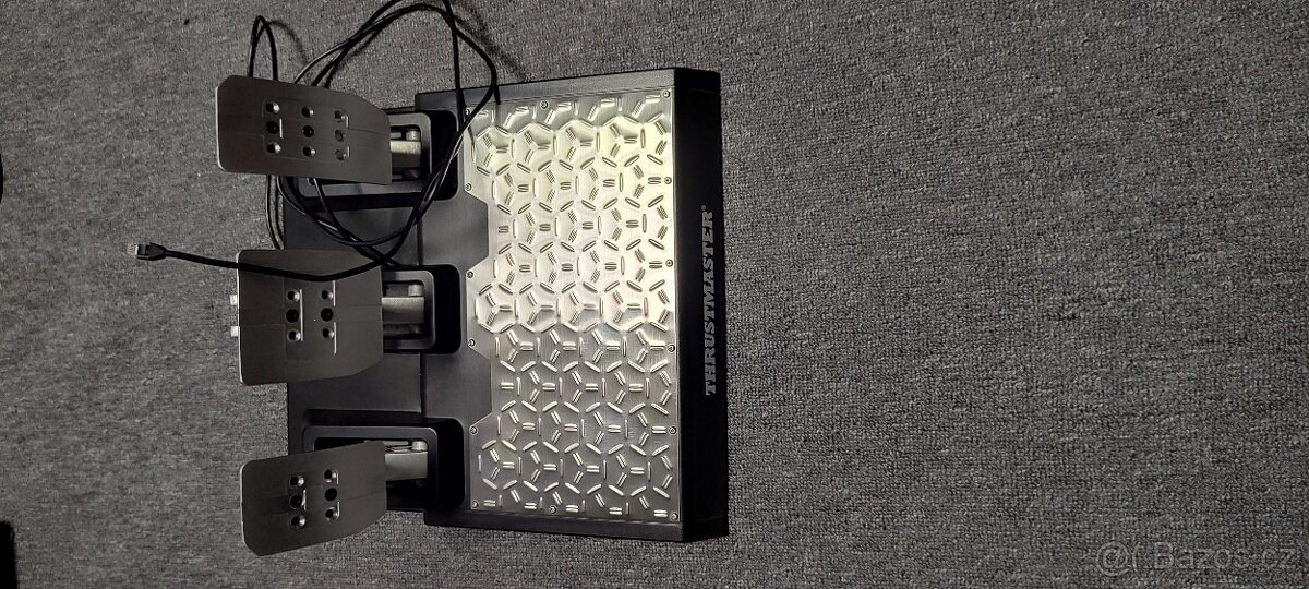 Thrustmaster - 10