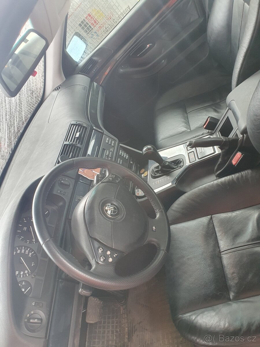 Bmw e39 523I - 10