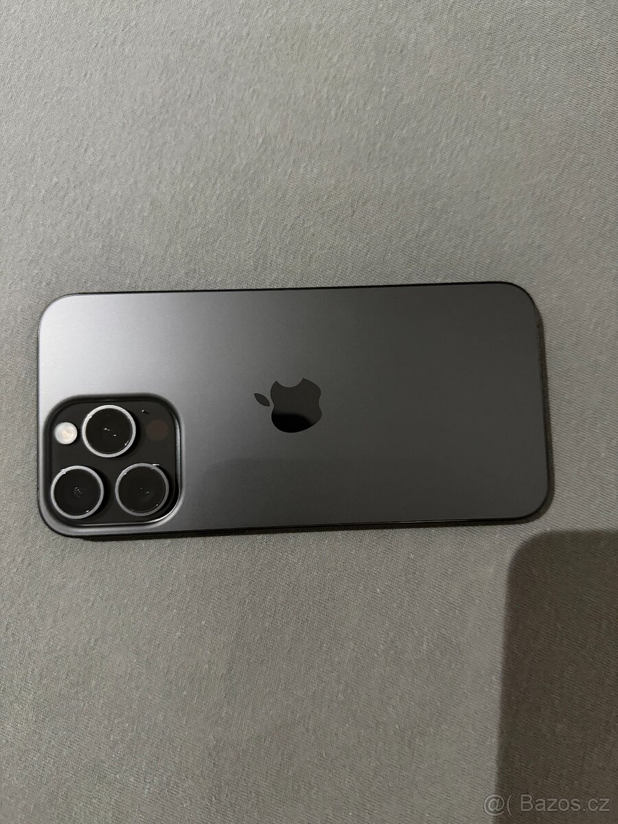 Prodám Apple IPhone 15 pro max s pamětí 256 GB černý titan - 10