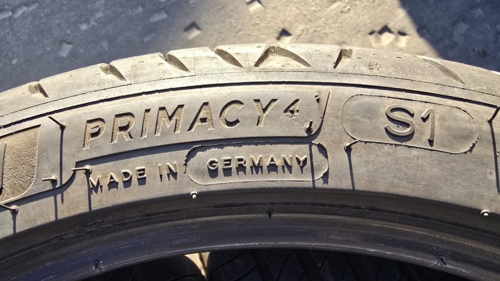 Letní pneu 225/40/18 Michelin - 10