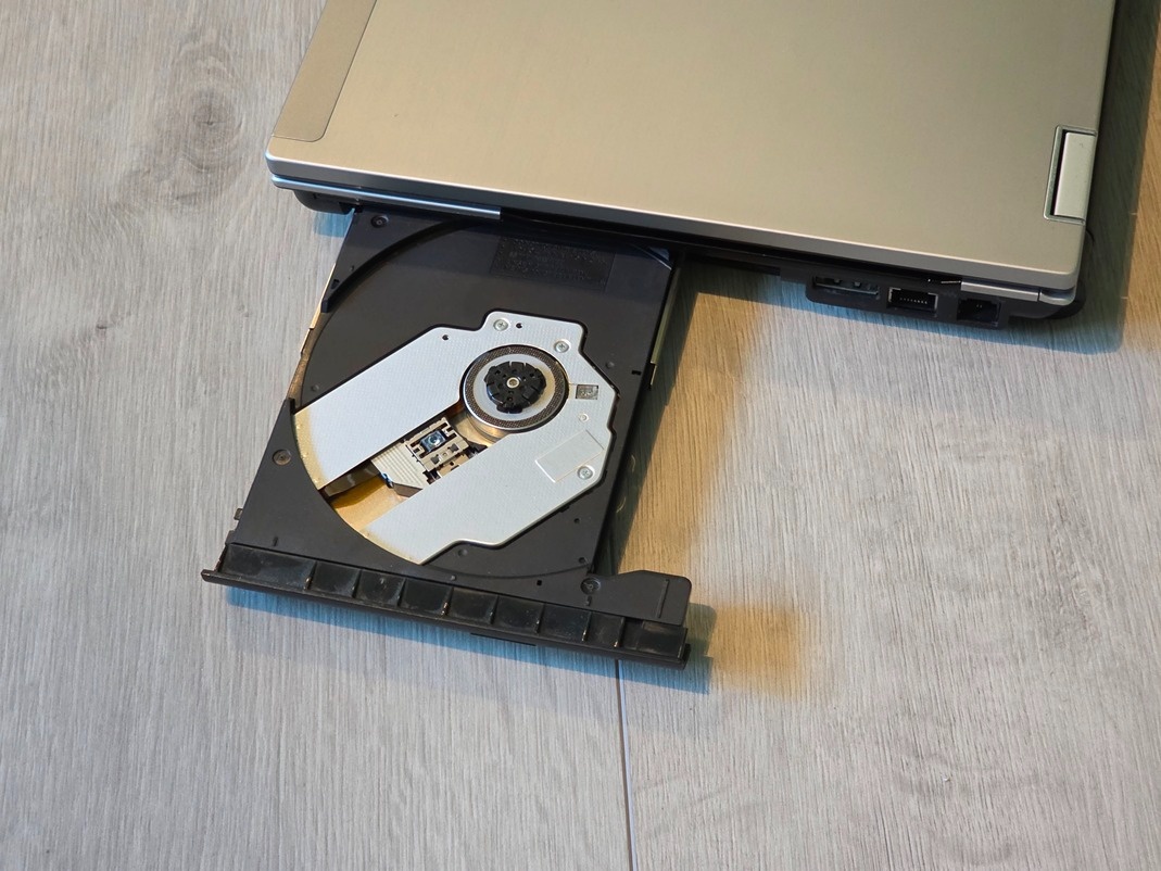 Notebook HP EliteBook 8440p – kancelářský / pracovní - 10