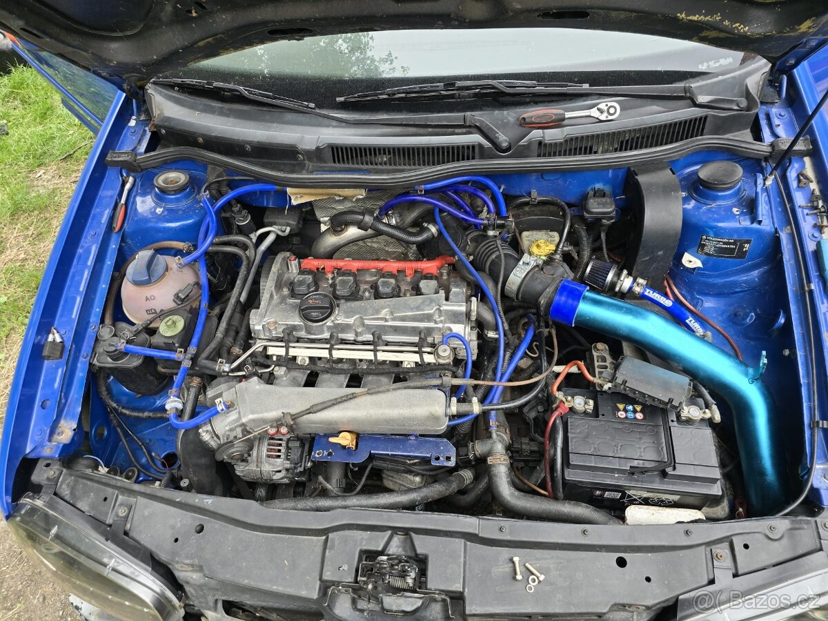 VW Golf 1.8T 150kW 3dvř. - 10