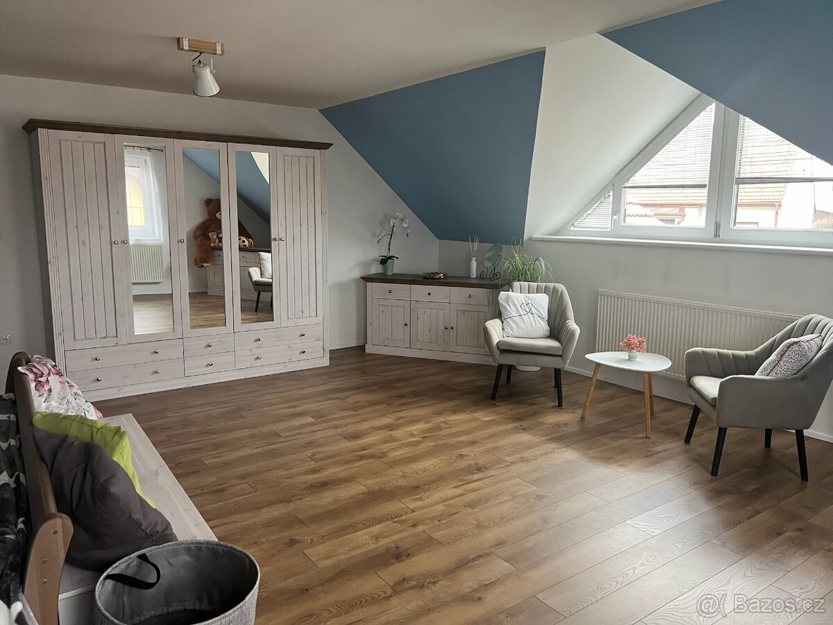 Prodej krásného rodinného domu - 10