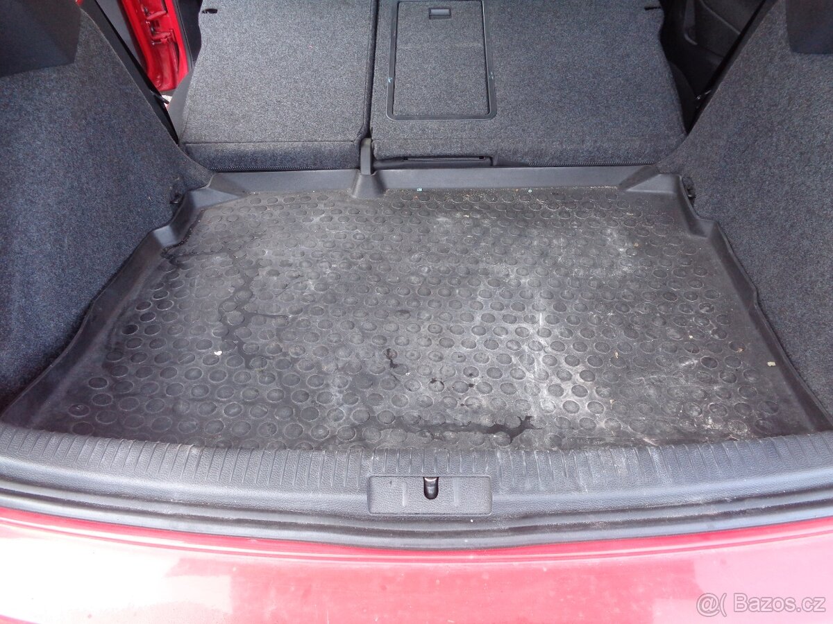 vw volkswagen golf 6 1,4 16V Rozprodám na náhradní díly - 10