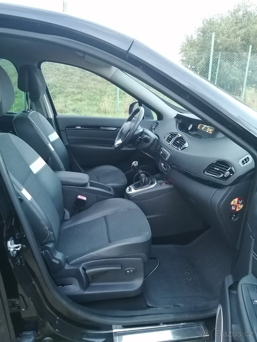 Renault Scenic 1,5 dCi 81 kW - 10