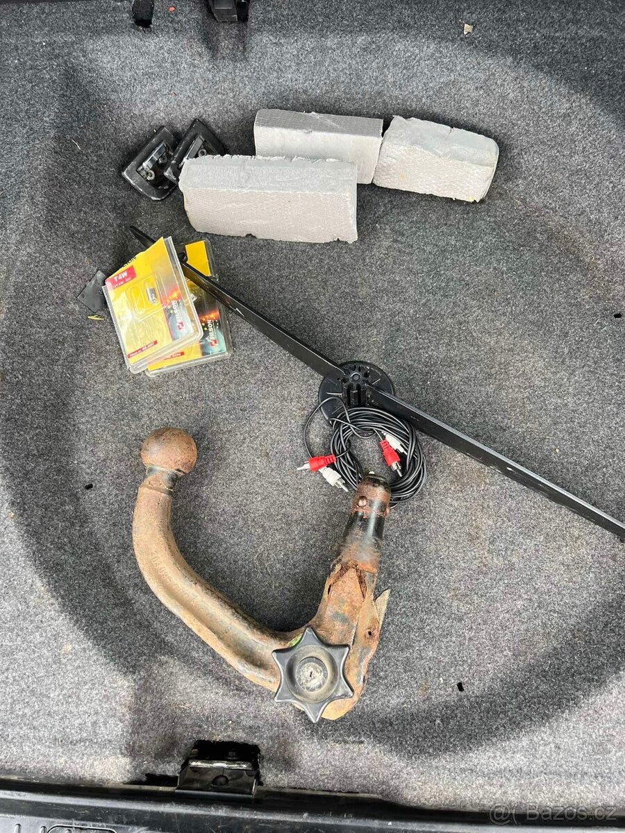 Náhradní díly-BMW E39 530i touring - 10