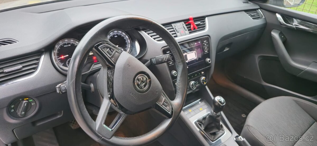 Škoda Octavia 3 1.6TDI 85kw 2018 BEZ AD BLUE - 10