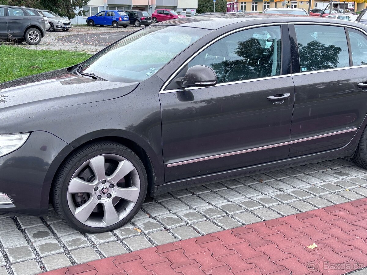 Škoda Superb 3,6 fsi - 10