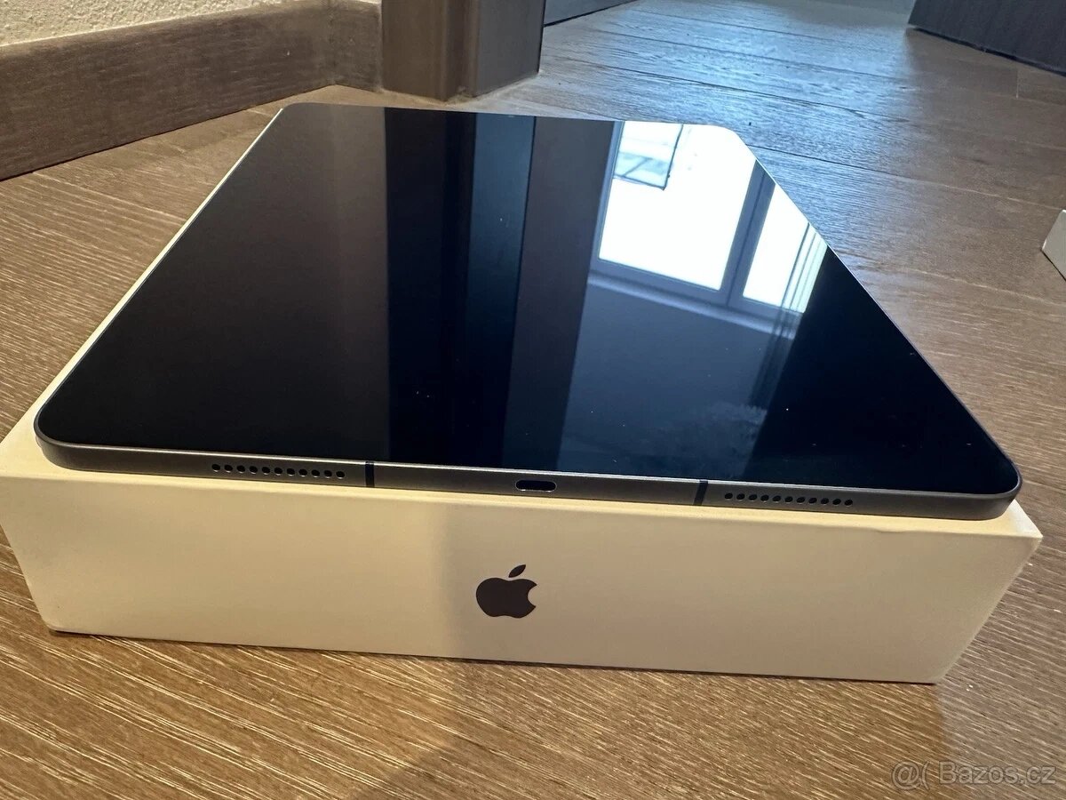 Prodám Apple iPad Pro 12.9 (2021), 128GB - 10