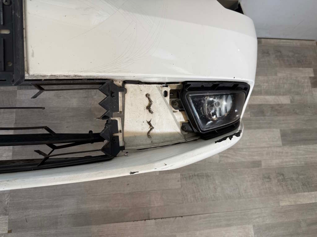 ŠKODA SUPERB 2 FACELIFT - nárazník + maska KO 3T0807221K - 10