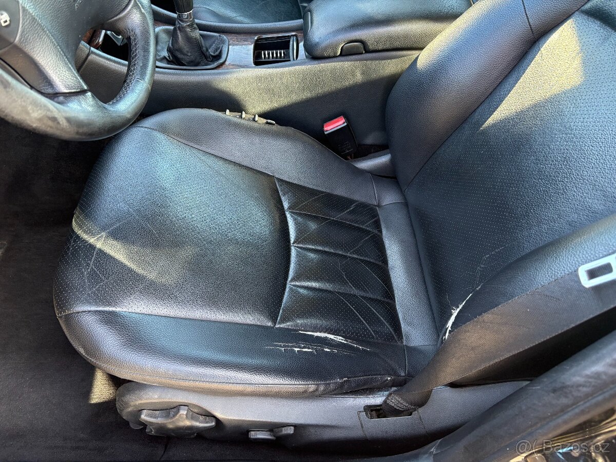 Mercedes Benz C200K (w203) - 10