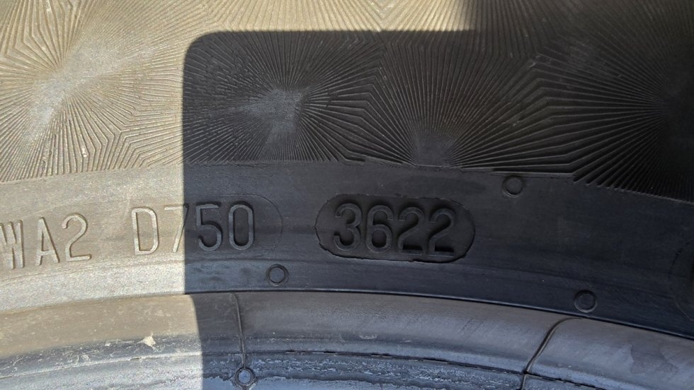 Letní pneu 245/45/19 Continental - 10