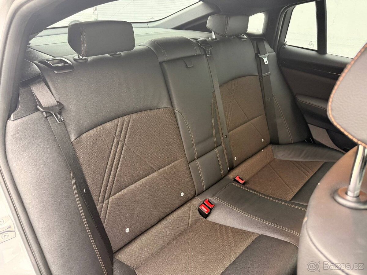 BMW X4, xDrive30d, 2.Maj, ČR, 4X4, SERVIS - 10