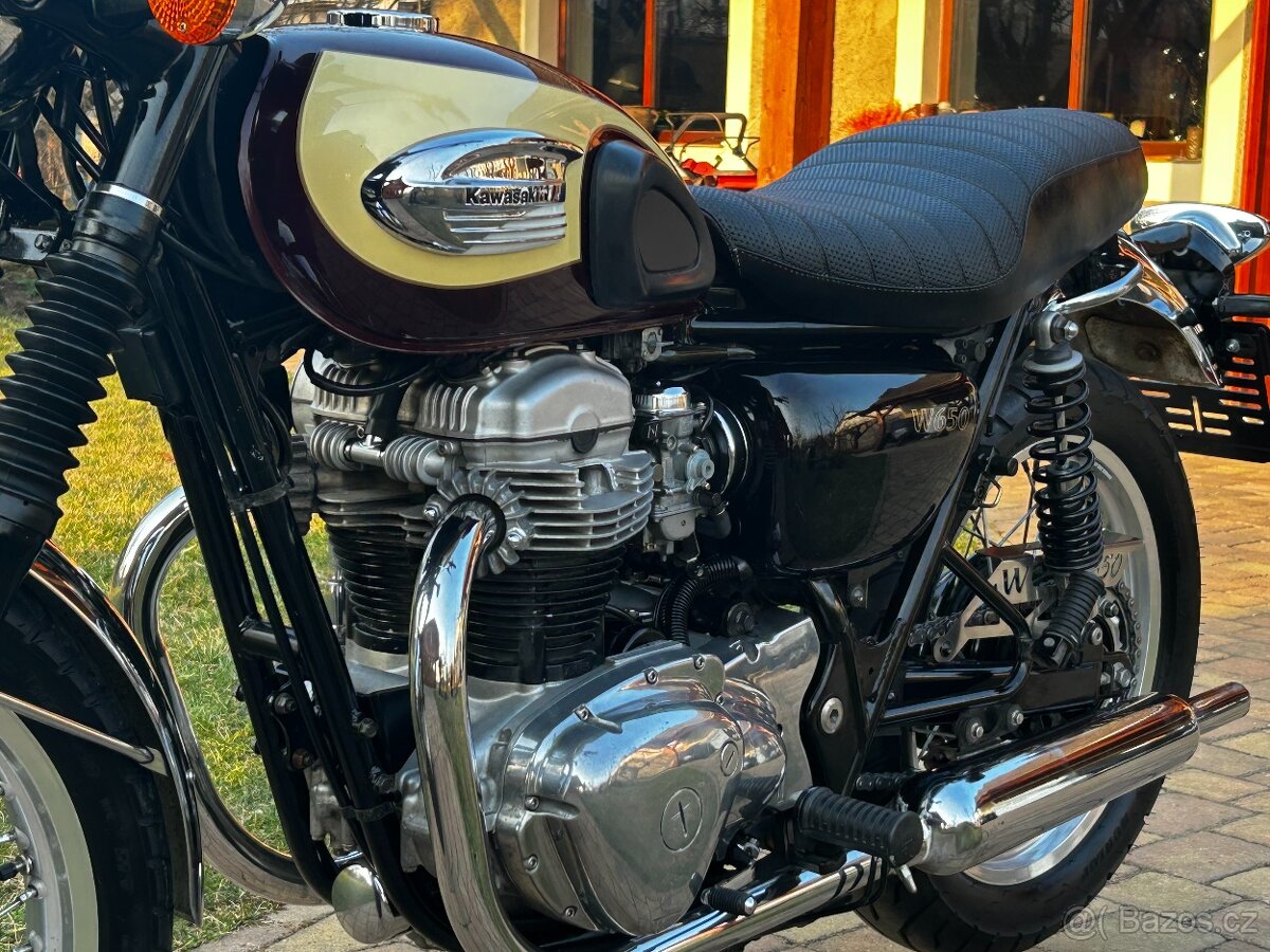 Kawasaki W650 - 10