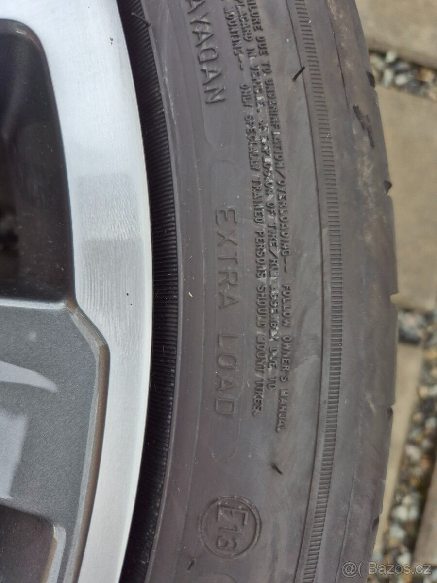 19" ALU disky + Goodyear Eagle F1 - 10