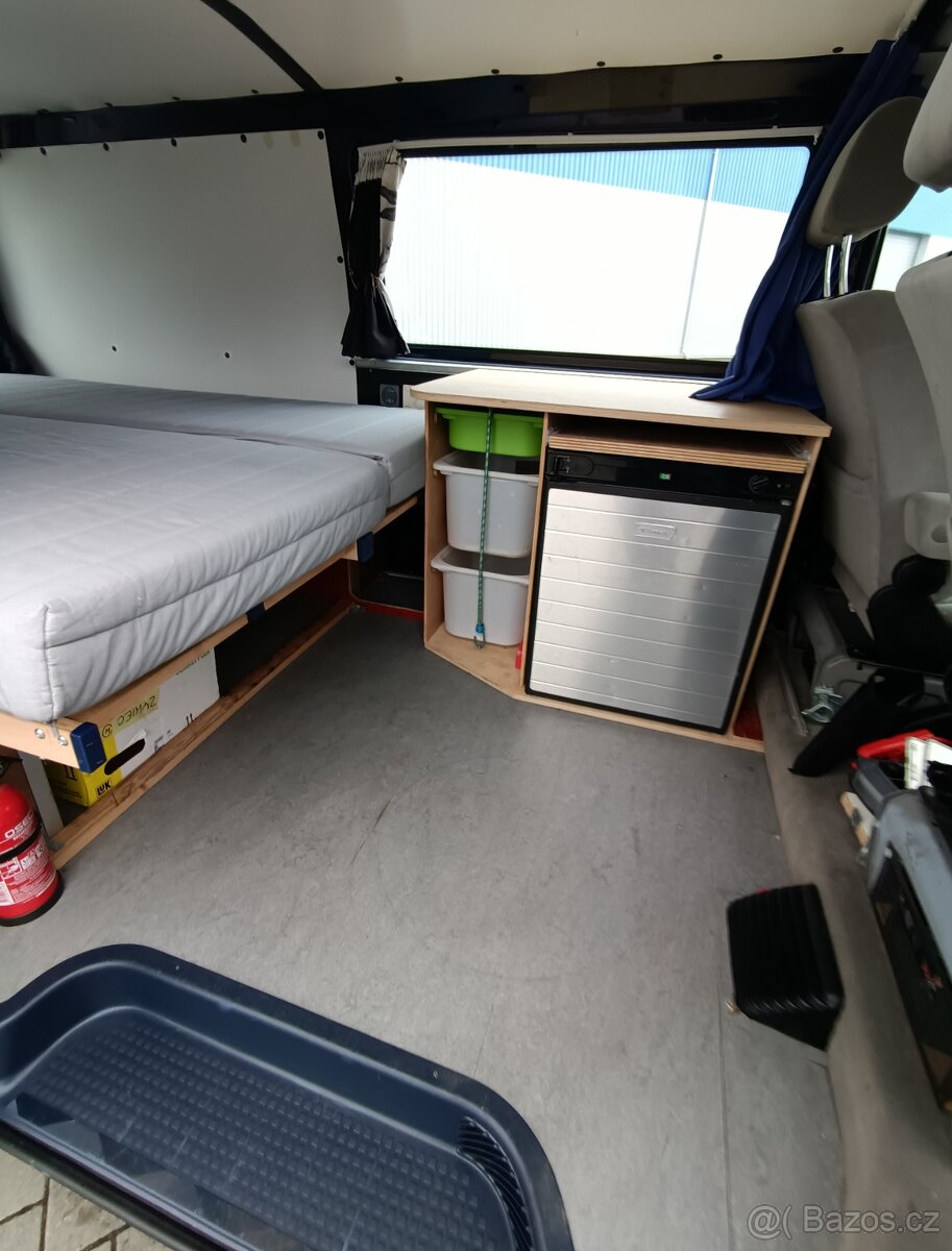 Obytný VW T4 Transporter Long. - 10
