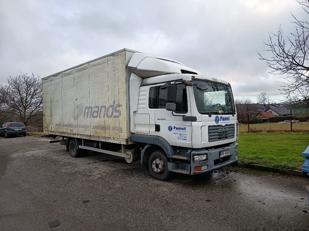 MAN TGL 12.210 4x2 BB, rok 2007 - 10