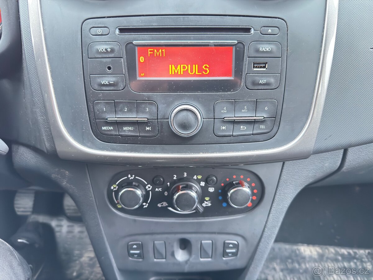 Dacia Logan 1.2i 54kW kombi LPG - 10