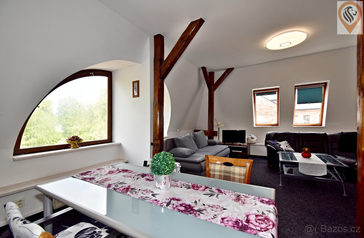 Investiční příležitost i útulné bydlení centru Trutnova – by - 10