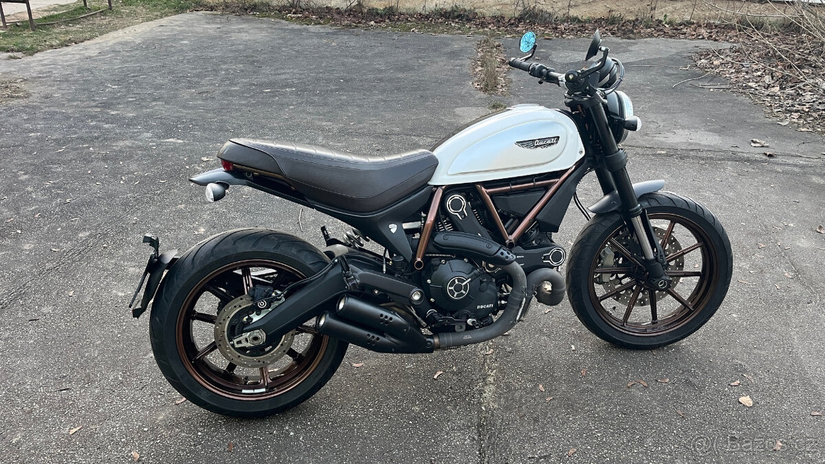 Ducati Scrambler 800 2016 - 10