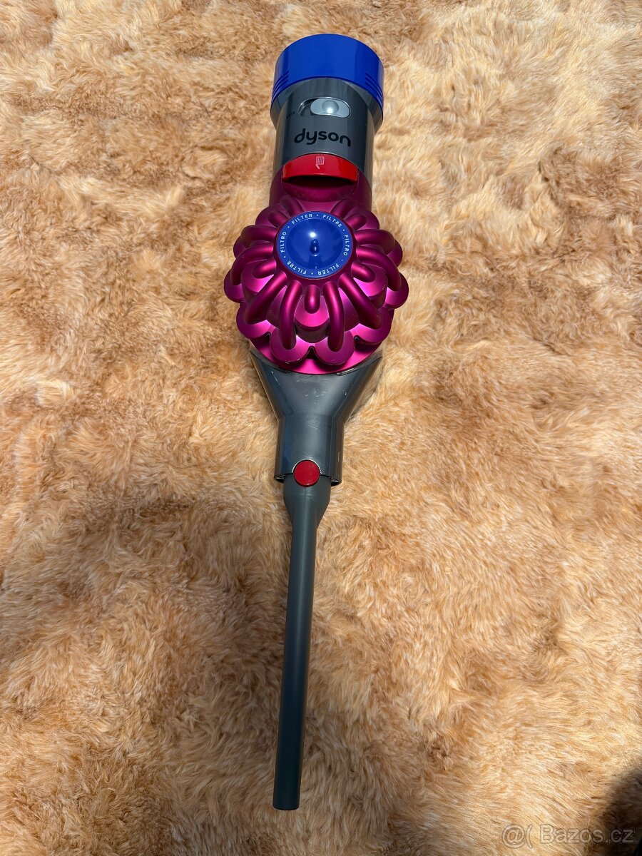 Tyčový a ruční vysavač Dyson V7 Motorhead - 10