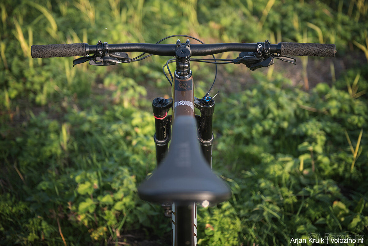 LAPIERRE ProRace CF 6.9 - vel. L - 10