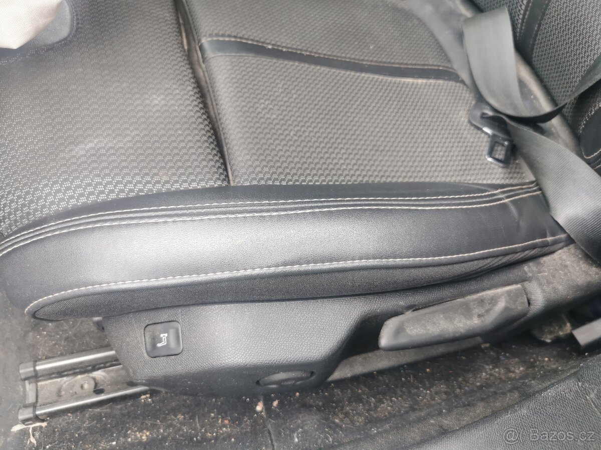 Peugeot 508 1.5 HDi GT Line AT8 120TK 2021 DPH - 10