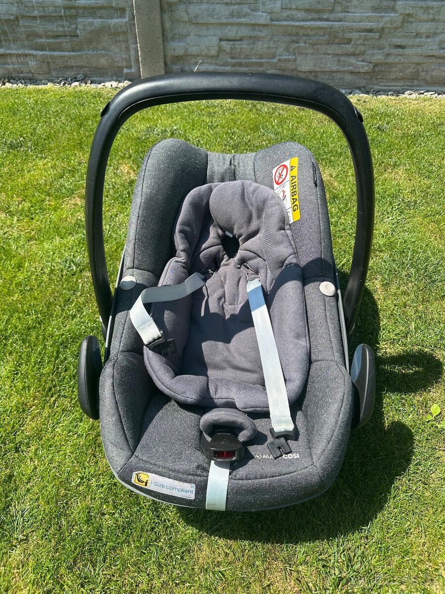 Autosedačka Maxi-Cosi Pebble Plus + 2Way Pearl + základna - 10