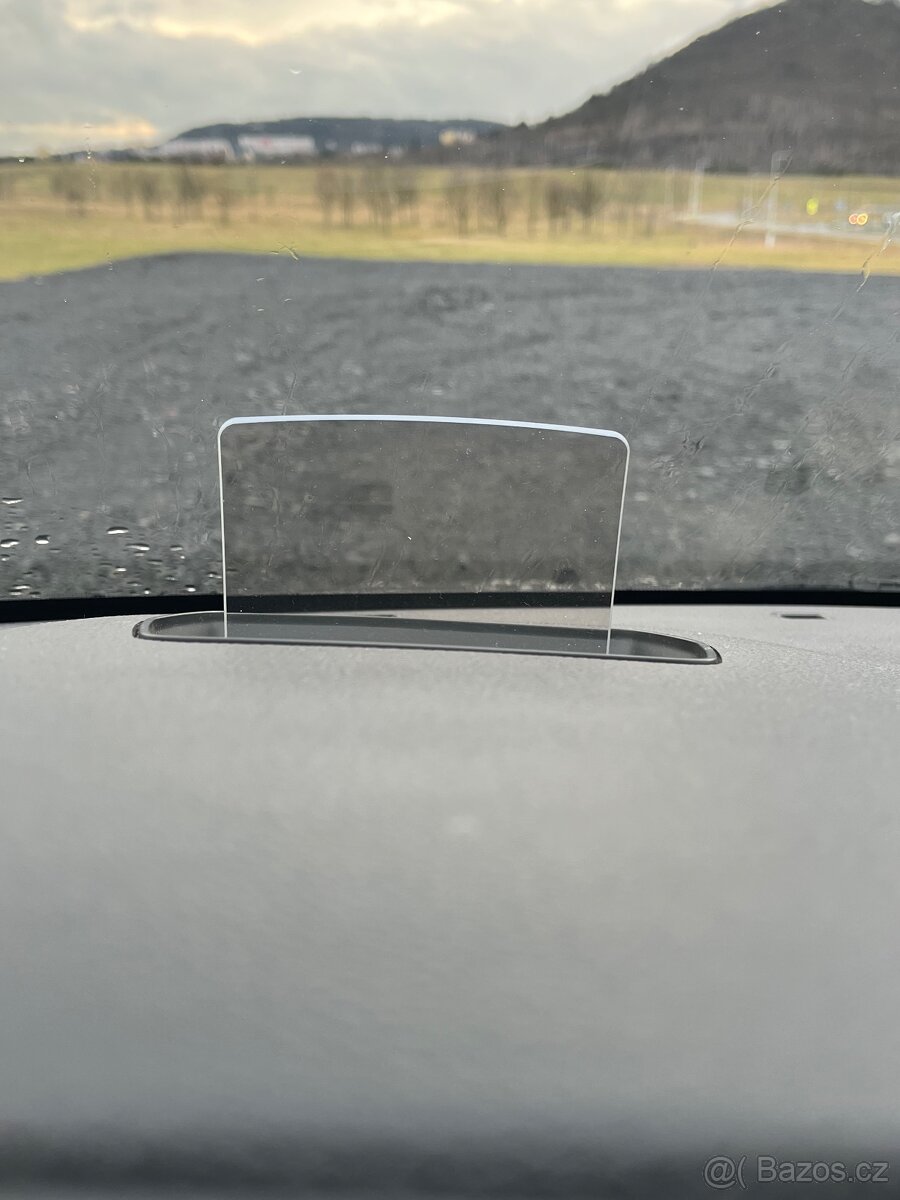 Peugeot Traveller VIP business; TOP STAV ; rezervace - 10