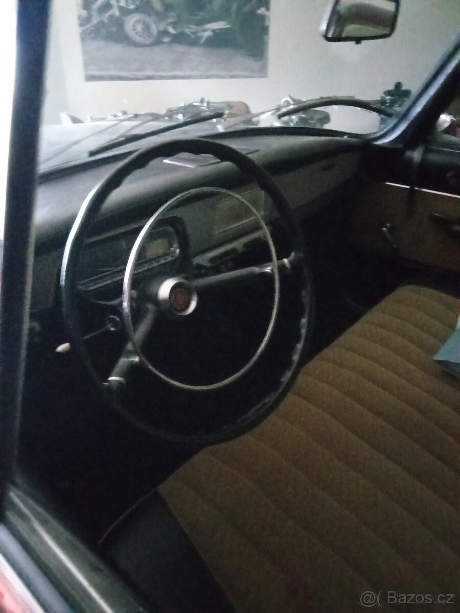 Tatra 603 - 10