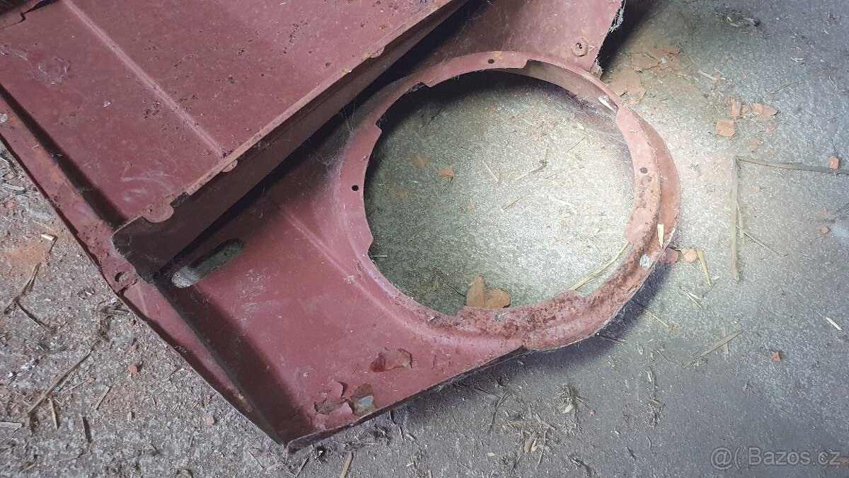 Přední čelo Škoda 100 110 - 10