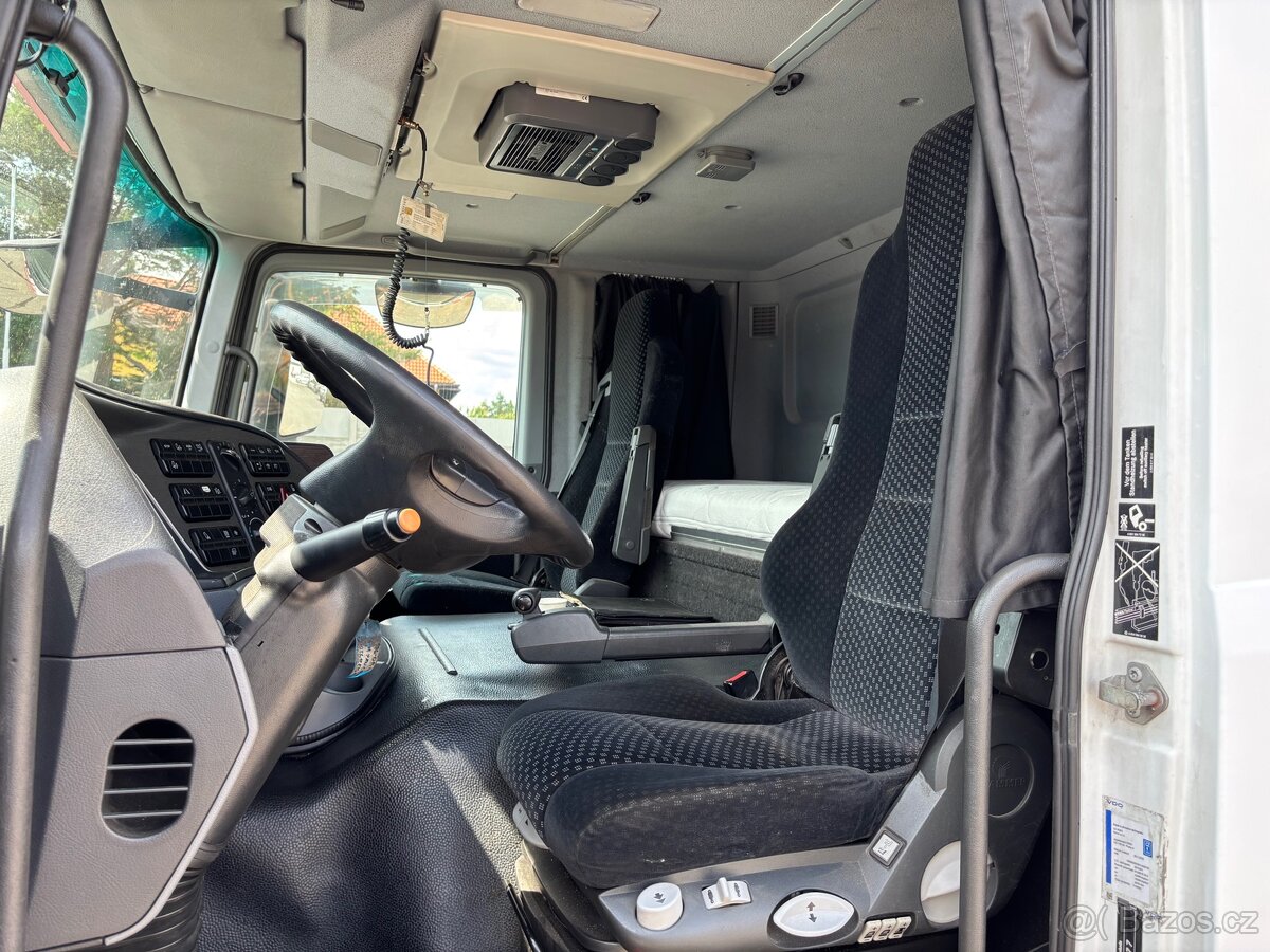 Mercedes MP3 kassbohrer supertrans - 10