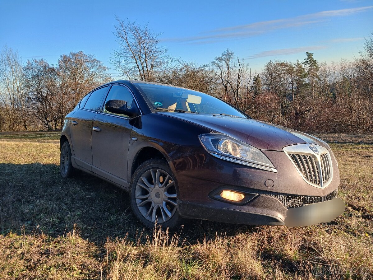 Lancia Delta 2.JTD 121kw - 10