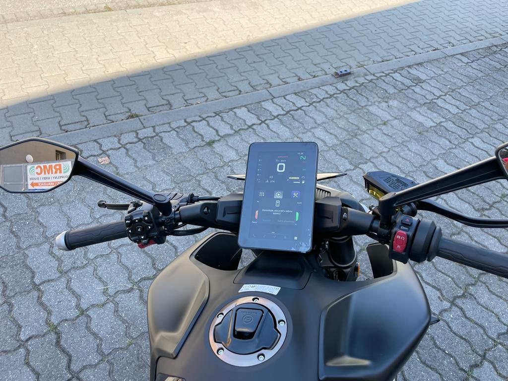 CFMOTO 800NK Advanced - 10