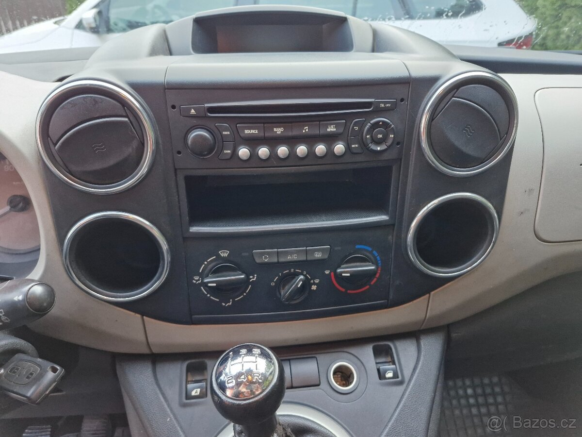 Berlingo, 1,6Hdi, 84kw, Čr, 2015, 113tkm - 10