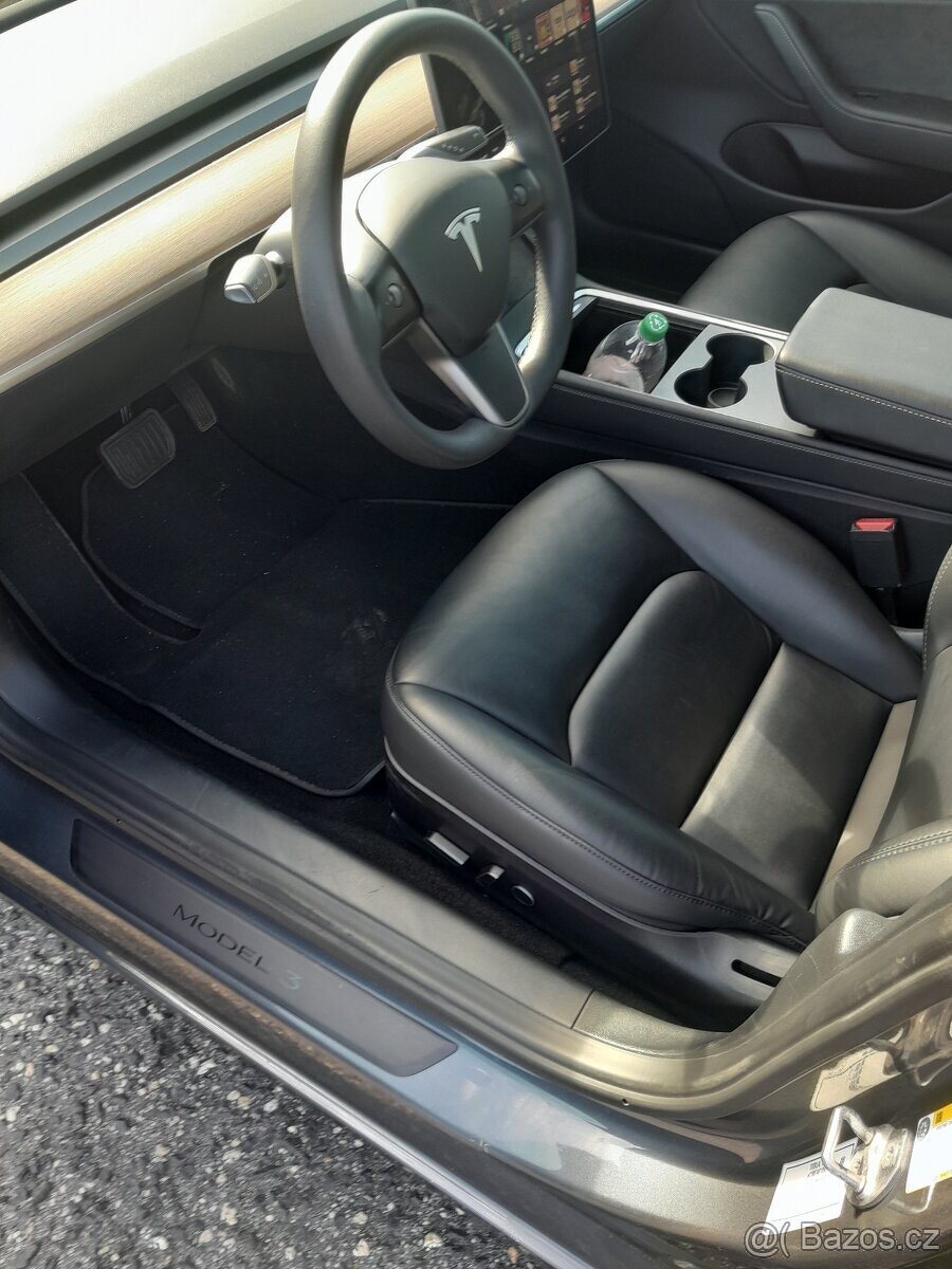 Tesla model 3 Refresh rok 2021 SOH 89% - 10
