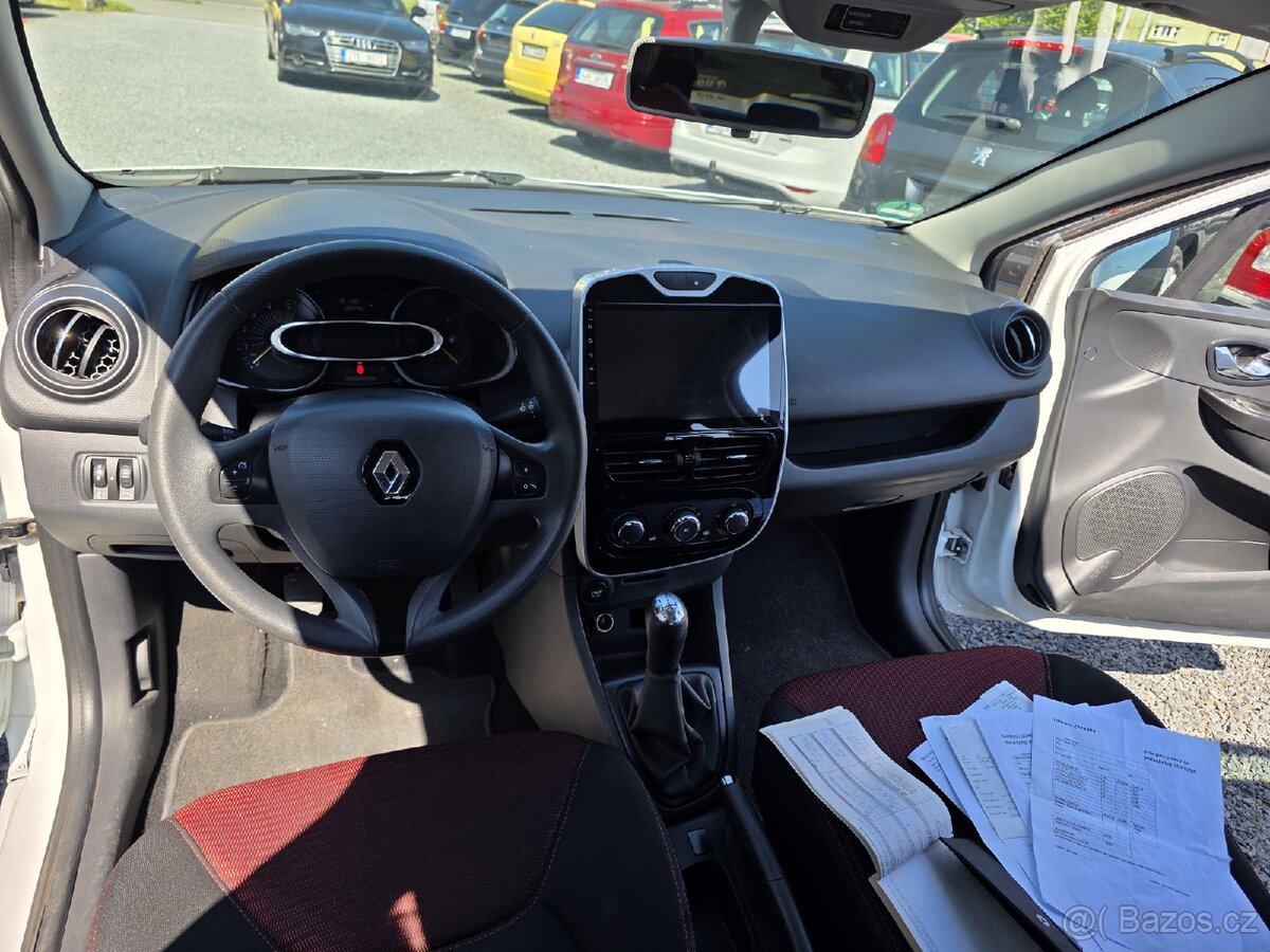 Renault Clio 1.5 DCI - 10