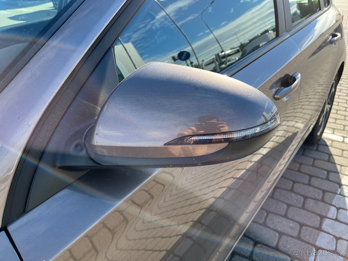 Hyundai i30 záruka bezproblémový motor 1.5 DPi - 10