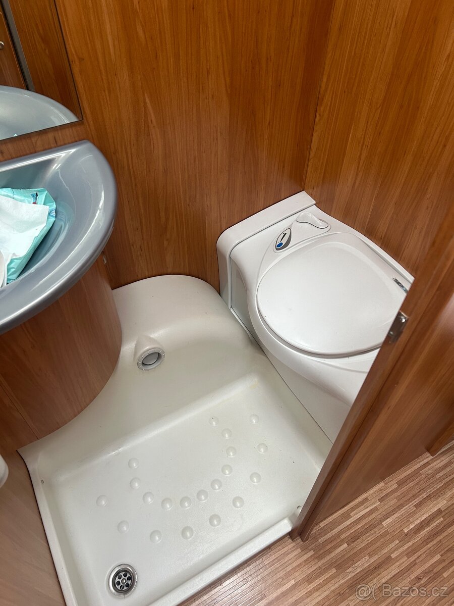 Bürstner Premio 435TS - 10