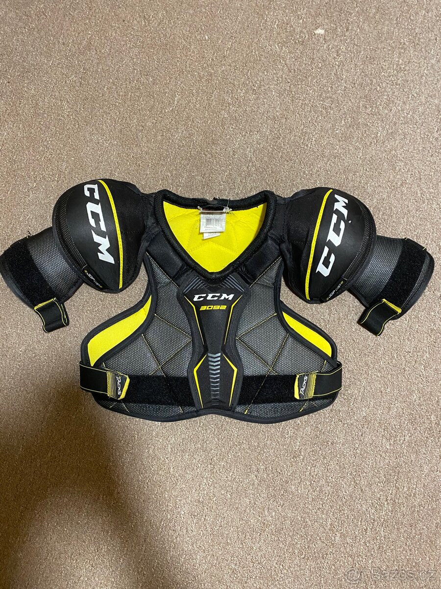 Hokejová výstroj a výzbroj - 10