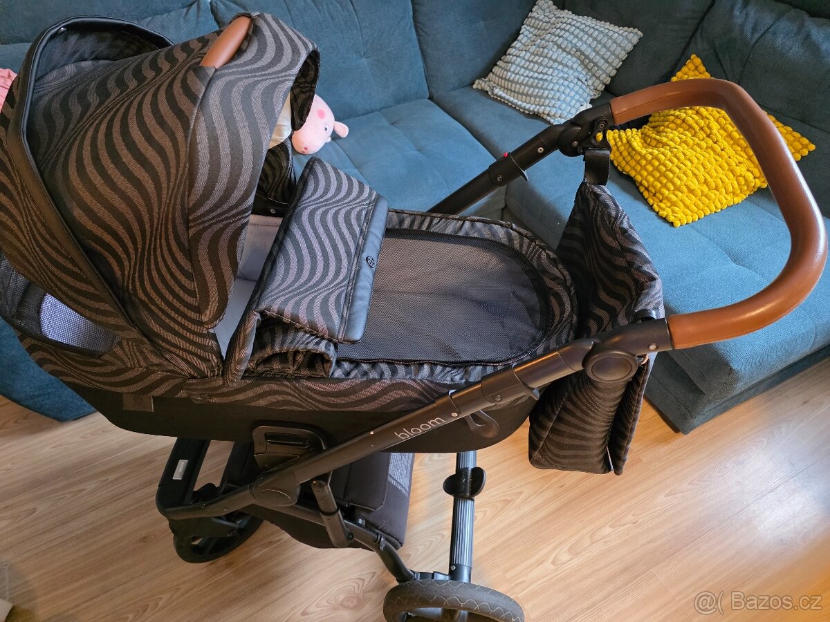 Dětský kočárek Roan Bloom - 10