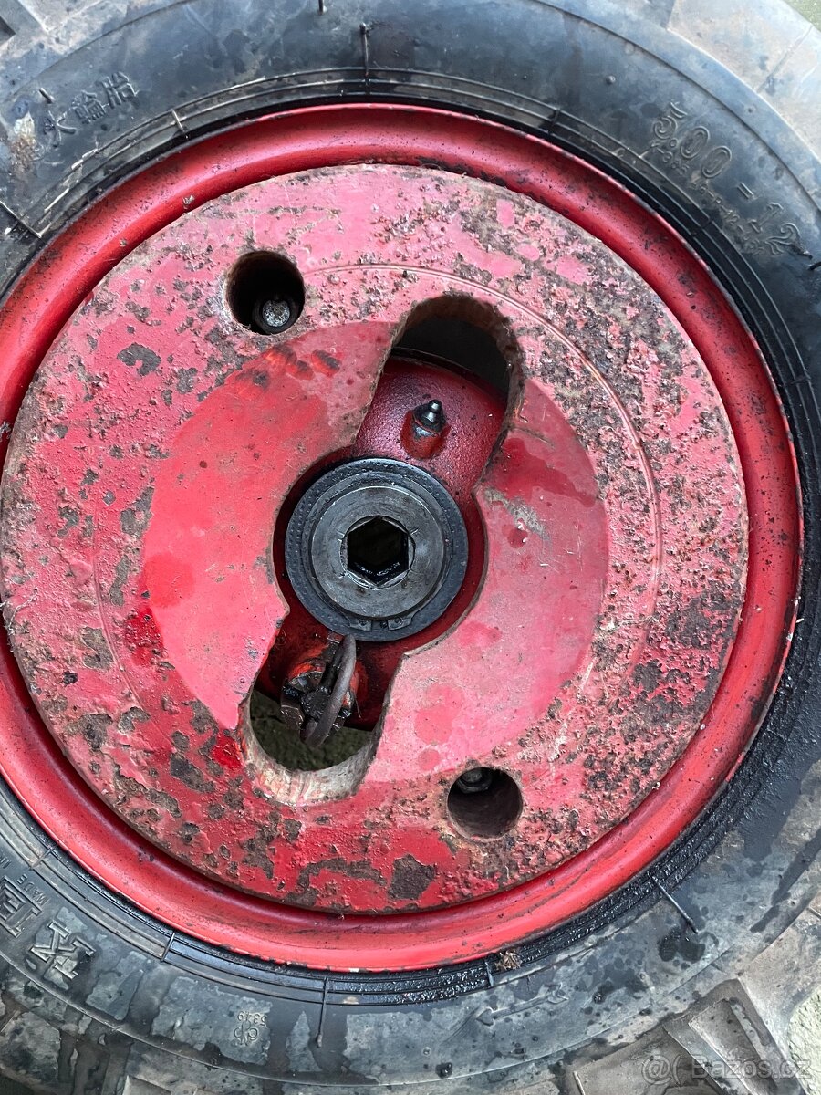 Vari, Terra,Gutbrod- kola šípáky 5 x 12 se závažím - 10