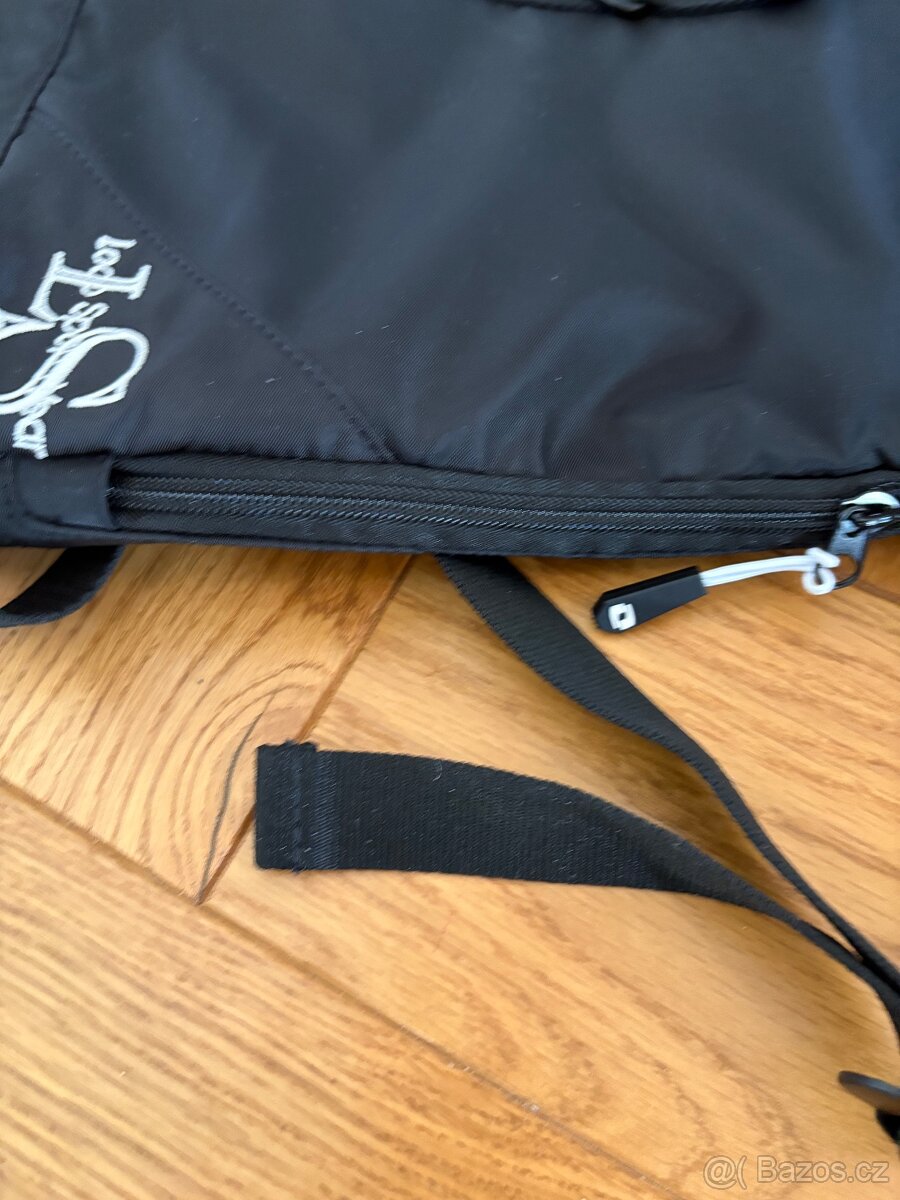 2 nové shoppery, batoh plus kabelka TH zdarma - 10