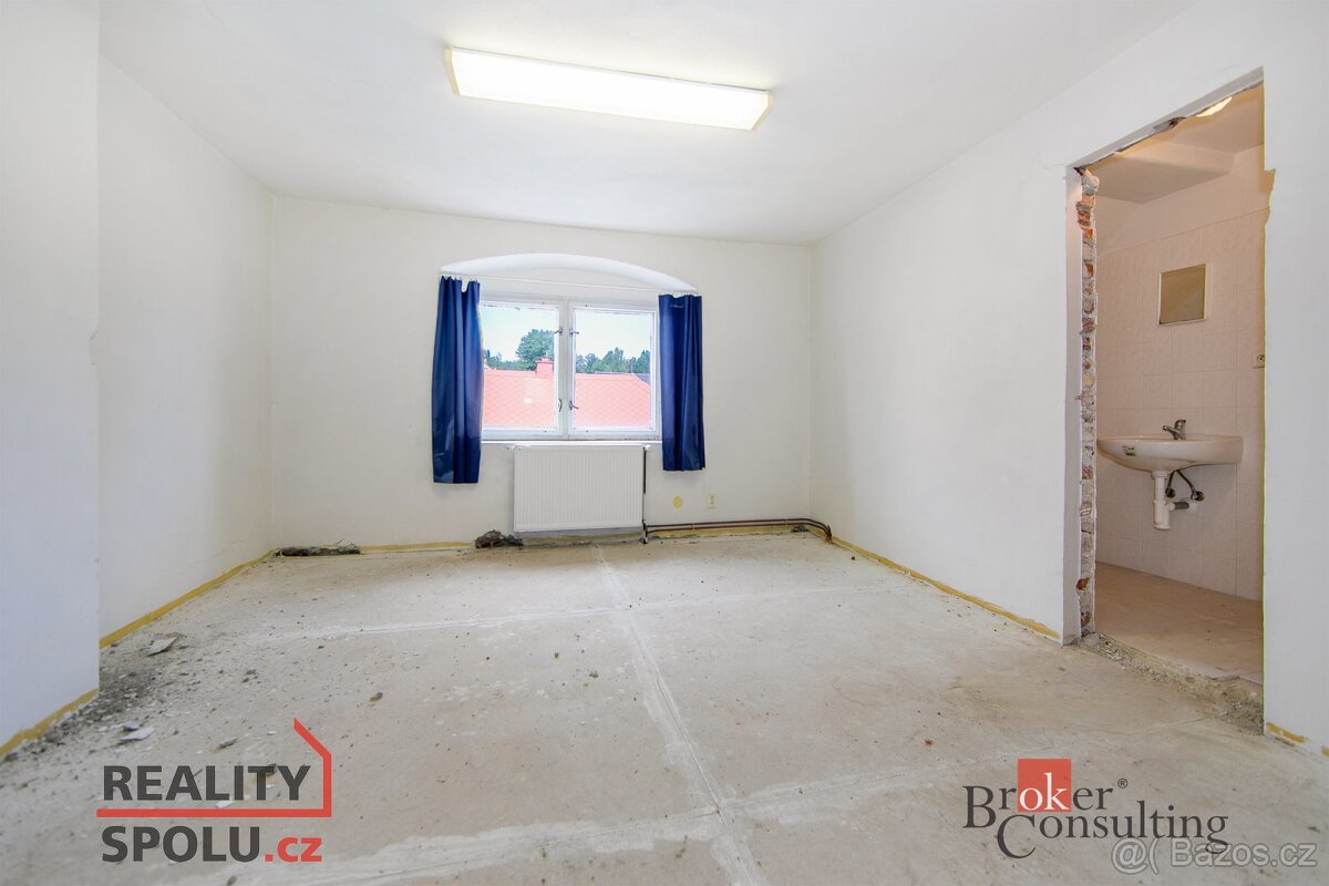 Prodej, komerční/ubytování, 520 m2, nám. J. Švermy, Kovářská - 10