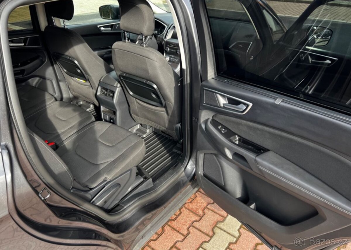 FORD S-MAX 2.0 TDCi 132KW - 4x4 - 7.MÍST - po STK - 10