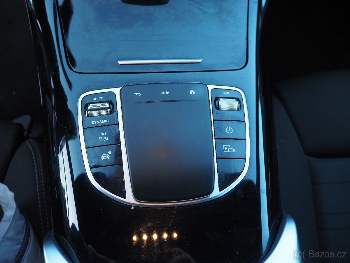Mercedes-Benz EQC 400 4Matic - 10