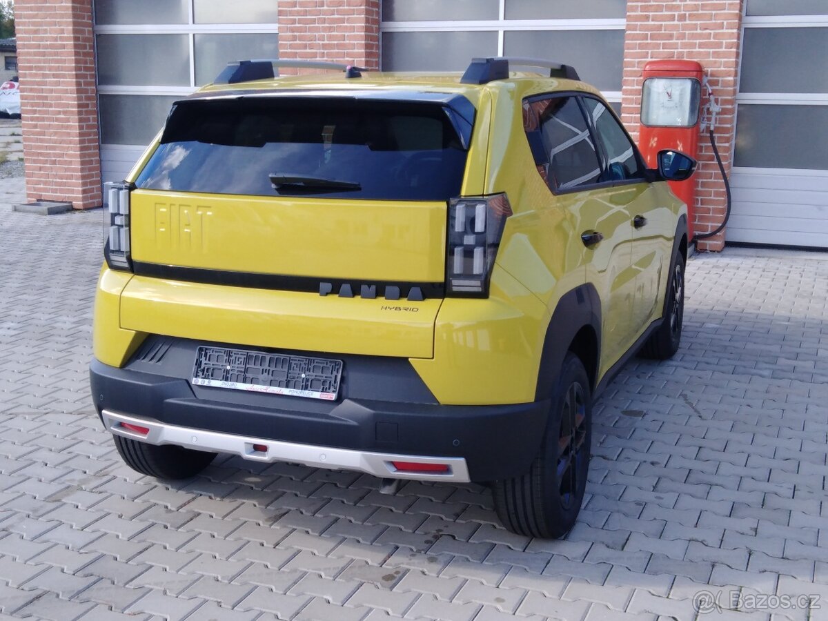 GRANDE PANDA 1,2 Turbo HYBRID eDVT6 - 10