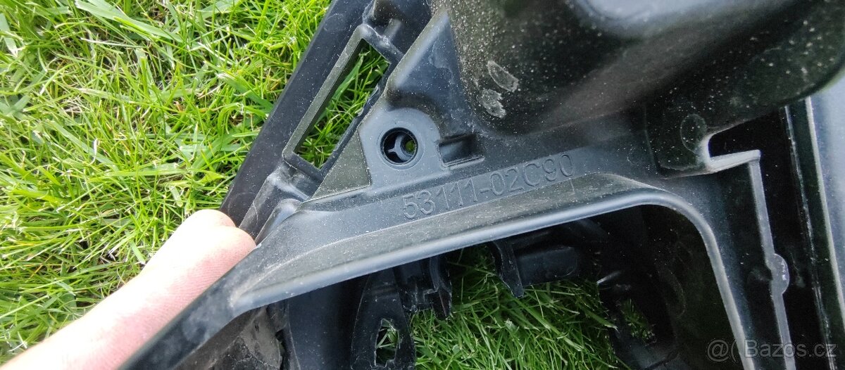 Toyota Corolla XII E21 2018 pro SEDAN - predni maska logo - 10